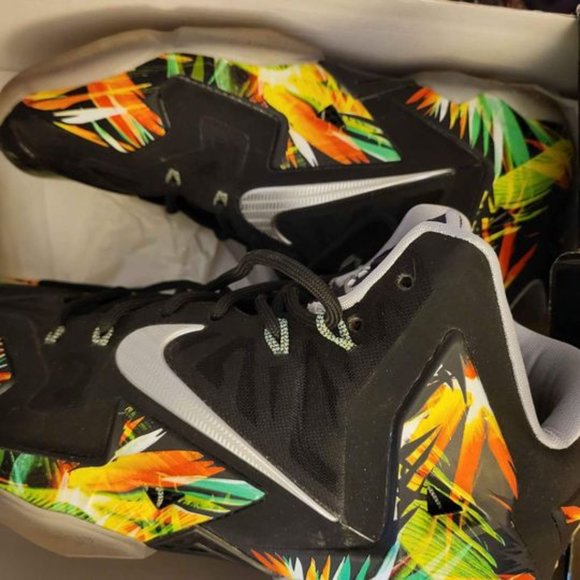LEBRON XI -EVERGLADES - SIZE 10